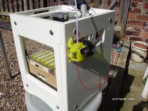 New 3D printer bowden extruder