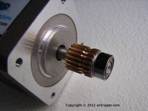 Direct Drive Extruder Stepper Motor with Gear, M5 washers and Ball Bearing